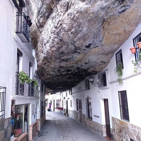 Apartamento Puente Triana Setenil De Las Bodegas Exterior photo